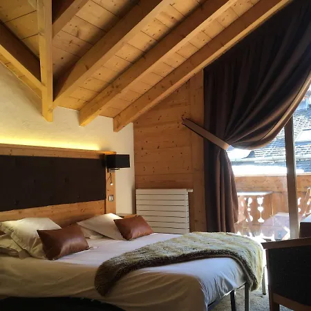 Les Airelles Hotel 2*